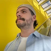 Alessio Mauro, Industrial Designer e Maker di Alexahm Solutions, web agency Roma
